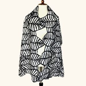 Pomegranate Moon OUTLINED LEAF Wool WRAP Scarf